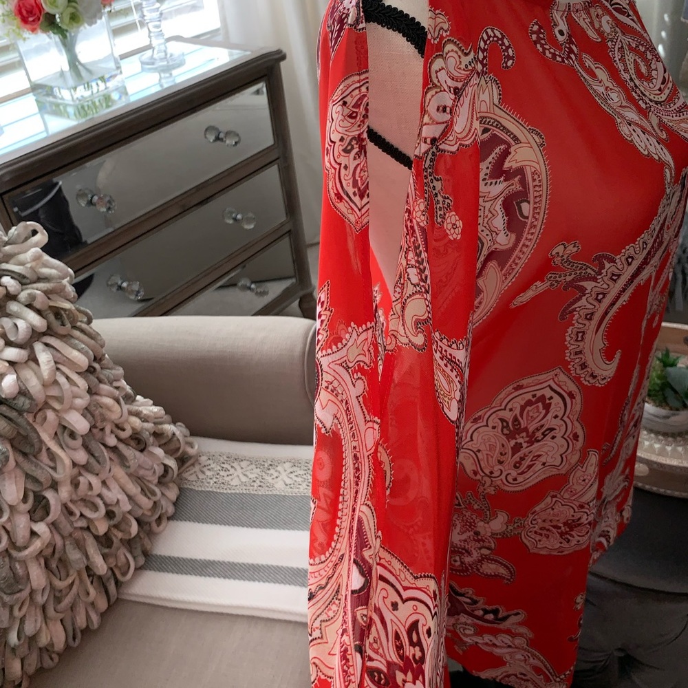Red Multi Top - Picture 4 of 8